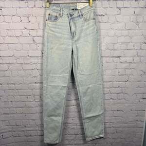 American Eagle NWT Strigid Baggy Straight Jean